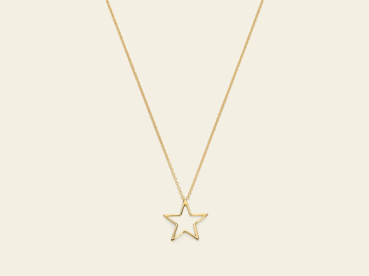 Collana con stella in oro